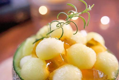 甜点吃瓜,尽享美味甜点时光