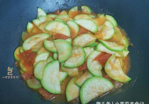 新年吃新瓜,品新瓜，共享丰收喜悦