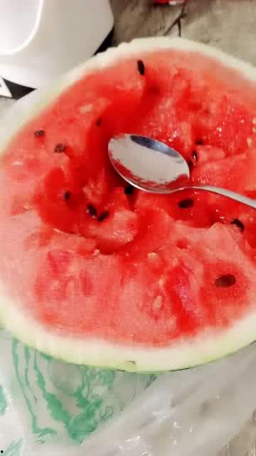 吃瓜中午,揭秘娱乐圈幕后故事