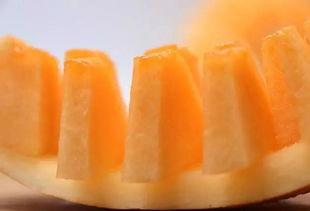 吃蜜瓜宝雪糕,夏日清凉甜蜜新宠